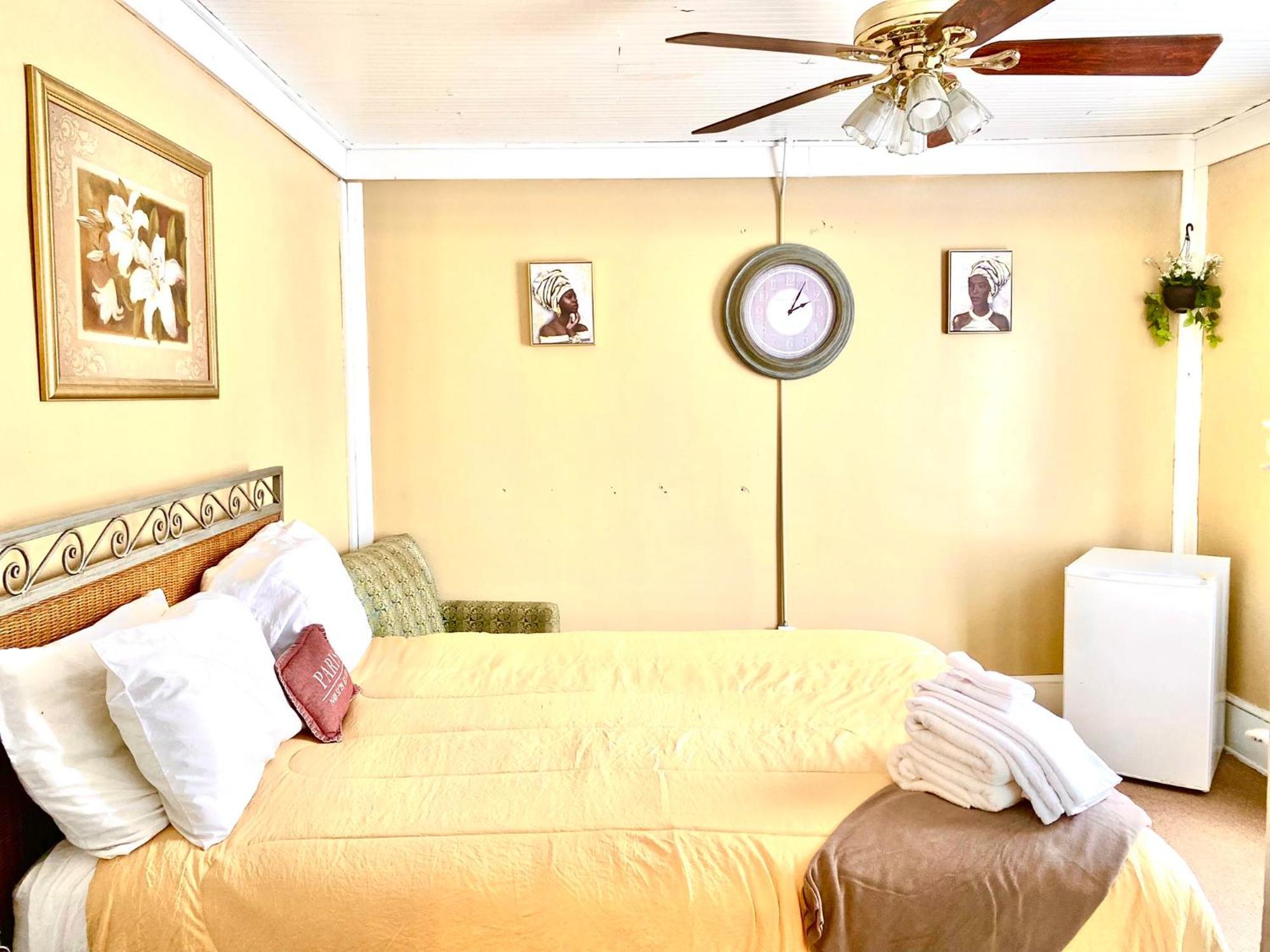 Bella'S Boutique Hotel Hemingway Екстер'єр фото
